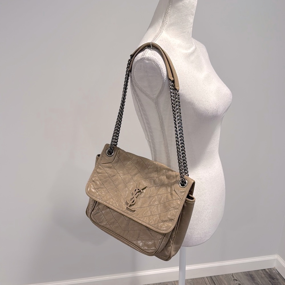 YSL Saint Laurent NIKI Medium Chain Flap Bag Matelasse Neutral Leather Handbag - Picture 2 of 16